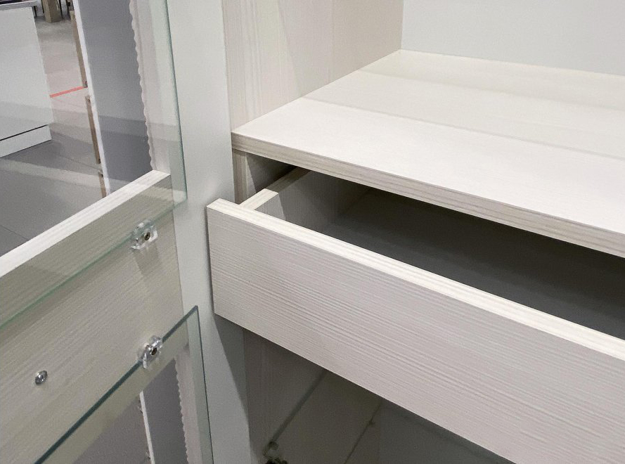 vitrina_elana_novaya_bodega_belaya_sandal_matovyy_belyy_997_660_1_1_2740624.jpg vitrina_elana_novaya_bodega_belaya_sandal_matovyy_belyy_997_660_1_1_2740624.jpg